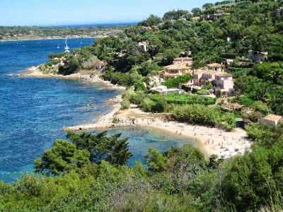 Tempat wisata di Saint-Tropez, France (Prancis) Tempat wisata di Saint-Tropez, France (Prancis)