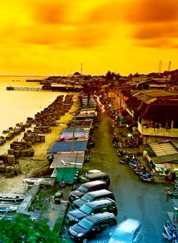 Wisata Pasar Klandasan