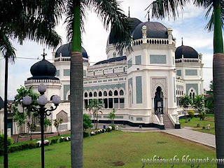 Masjid Raya Medan, Masjir Raya Al-Mashun, Masjid Raya Al-Ma'sum