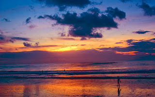 Senja di pantai kuta bali Senja di pantai kuta bali