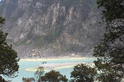Kawah Putih Gunung Patuha