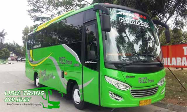 Daftar Harga Sewa Bus Pariwisata di Jakarta