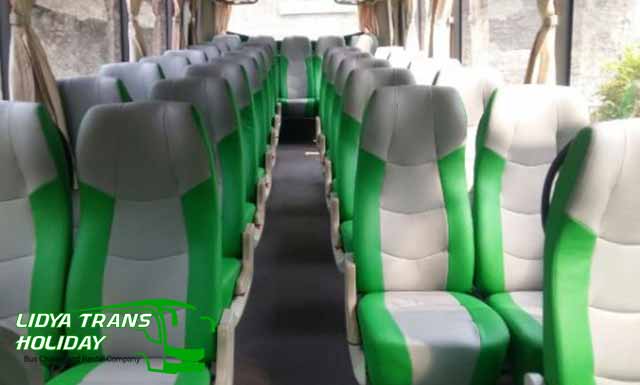 Interior dan Daftar Harga Sewa Bus Pariwisata di Jakarta