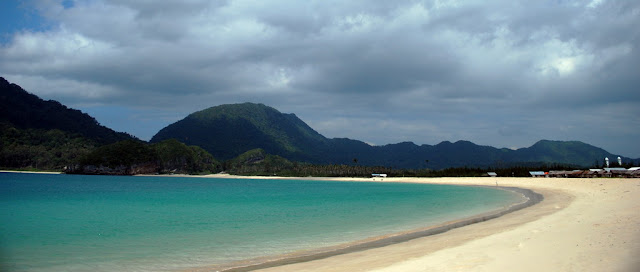 Pantai Lhok Nga
